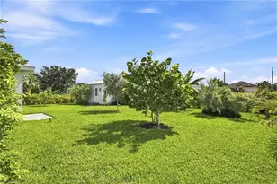 2725 NW 19th Pl, Cape Coral, FL 33993 - Photo 20