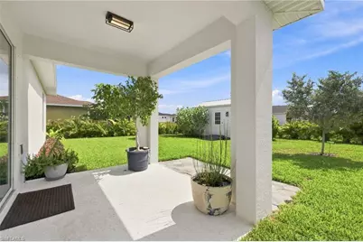 2725 NW 19th Pl, Cape Coral, FL 33993 - Photo 16