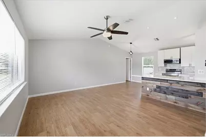 3432 SW 14th Pl, Cape Coral, FL 33914 - Photo 4