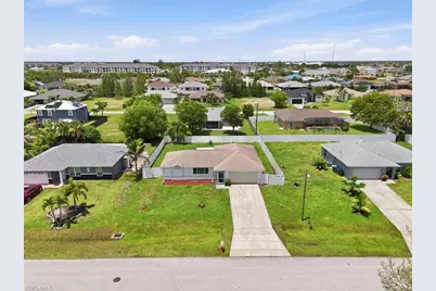 3432 SW 14th Pl, Cape Coral, FL 33914 - Photo 2