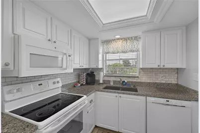 16881 Davis Rd #126, Fort Myers, FL 33908 - Photo 6