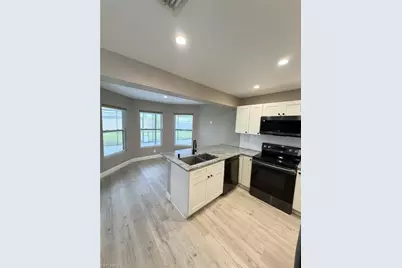 4140 SW 6th Pl, Cape Coral, FL 33914 - Photo 6
