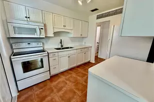 36 Heath Aster Ln, Lehigh Acres, FL 33936 - Photo 10