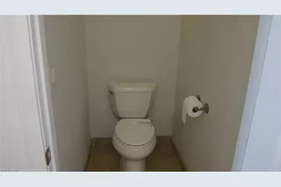 1519 SW 40th Ter, Cape Coral, FL 33914 - Photo 16