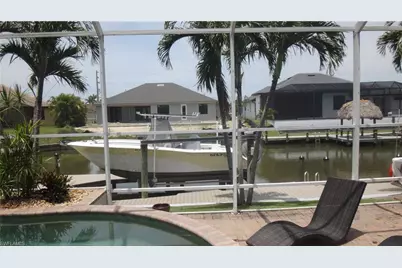 1519 SW 40th Ter, Cape Coral, FL 33914 - Photo 2