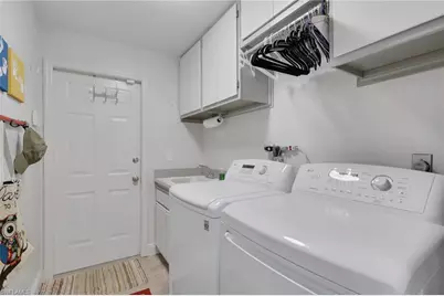 1513 SW 57th St, Cape Coral, FL 33914 - Photo 18