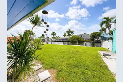 2623 2nd St, Matlacha, FL 33993 - Photo 16