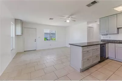 16593 Davis Rd, Fort Myers, FL 33908 - Photo 10