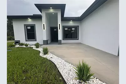 1001 W 17th St, Lehigh Acres, FL 33972 - Photo 2