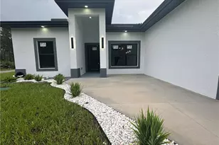 1001 W 17th St, Lehigh Acres, FL 33972 - Photo 2