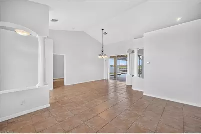 2 NW 29th Pl, Cape Coral, FL 33993 - Photo 10