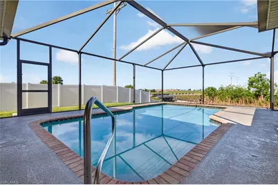 2 NW 29th Pl, Cape Coral, FL 33993 - Photo 34