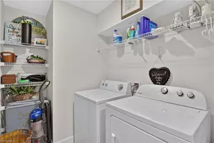 3710 NE 8th Pl, Cape Coral, FL 33909 - Photo 22