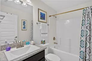 3710 NE 8th Pl, Cape Coral, FL 33909 - Photo 18