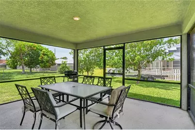 3710 NE 8th Pl, Cape Coral, FL 33909 - Photo 24