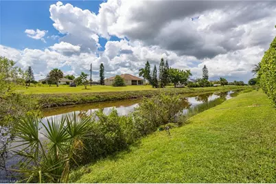 4676 Varsity Cir, Lehigh Acres, FL 33971 - Photo 38