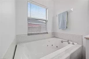 4676 Varsity Cir, Lehigh Acres, FL 33971 - Photo 20