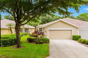 4716 Fairloop Run, Lehigh Acres, FL 33973 - Photo 2
