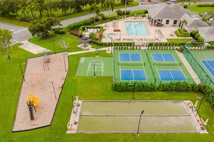 4716 Fairloop Run, Lehigh Acres, FL 33973 - Photo 38