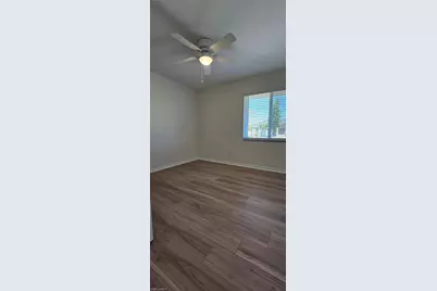 420 SE 15th Ter, Cape Coral, FL 33990 - Photo 32