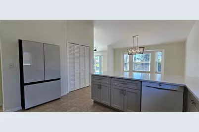 420 SE 15th Ter, Cape Coral, FL 33990 - Photo 18
