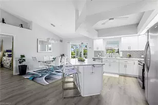 28 SW 21st Ave, Cape Coral, FL 33991 - Photo 14