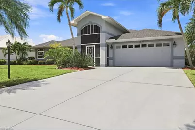 11891 Princess Grace Ct, Cape Coral, FL 33991 - Photo 2