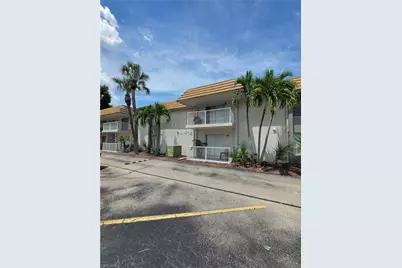 1830 Maravilla Ave #402, Fort Myers, FL 33901 - Photo 6
