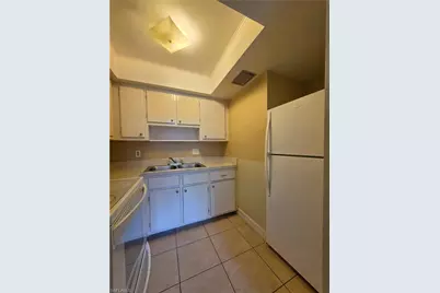 1830 Maravilla Ave #402, Fort Myers, FL 33901 - Photo 14