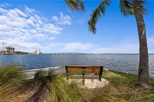 2745 1st St, Fort Myers, FL 33916 - Photo 38