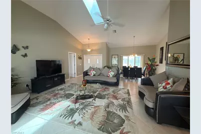 2815 SW 25th Ave, Cape Coral, FL 33914 - Photo 4