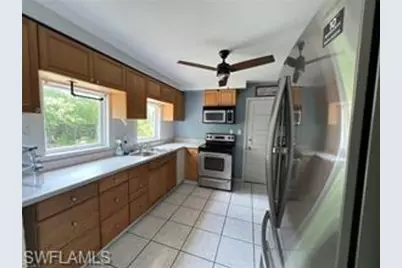 253 S Cypress St, Labelle, FL 33935 - Photo 4