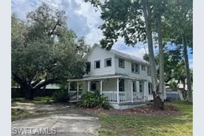 253 S Cypress St, Labelle, FL 33935 - Photo 1