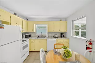 235 Mango St, Fort Myers Beach, FL 33931 - Photo 20