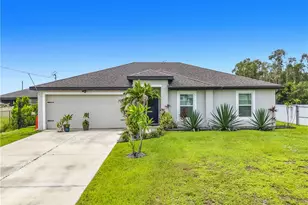 258 Lisette St, Fort Myers, FL 33913 - Photo 1