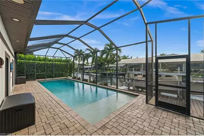 5815 SW 1st Pl, Cape Coral, FL 33914 - Photo 32