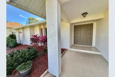 6113 Deer Run, Fort Myers, FL 33908 - Photo 4
