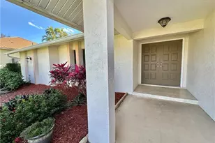 6113 Deer Run, Fort Myers, FL 33908 - Photo 4