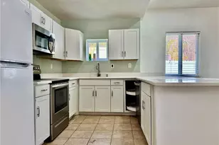 7123 Shannon Blvd, Fort Myers, FL 33908 - Photo 8
