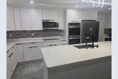1736 Colorado Ave NE, Saint Petersburg, FL 33703 - Photo 14
