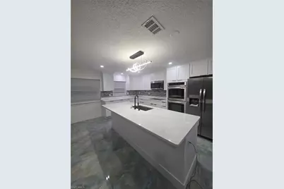1736 Colorado Ave NE, Saint Petersburg, FL 33703 - Photo 18