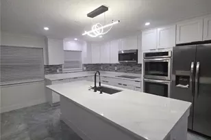 1736 Colorado Ave NE, Saint Petersburg, FL 33703 - Photo 18