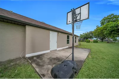 538 Whispering Wind Bend, Lehigh Acres, FL 33974 - Photo 30
