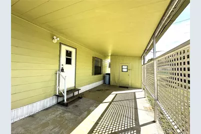 280 Flame Ln, North Fort Myers, FL 33917 - Photo 4