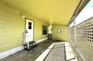 280 Flame Ln, North Fort Myers, FL 33917 - Photo 4