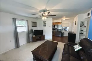 930 Narcissus St, North Fort Myers, FL 33903 - Photo 4