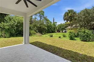 8032 Windswept Cir, Labelle, FL 33935 - Photo 32