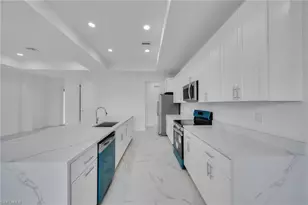 2805 26th St SW, Lehigh Acres, FL 33976 - Photo 10