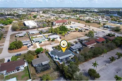 1526 NE 4th Ter, Cape Coral, FL 33909 - Photo 38