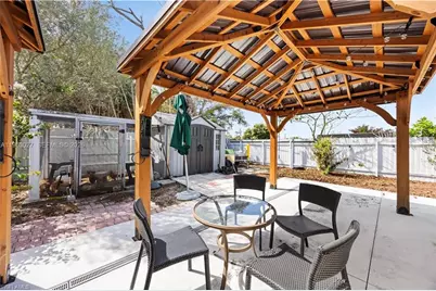 1526 NE 4th Ter, Cape Coral, FL 33909 - Photo 26